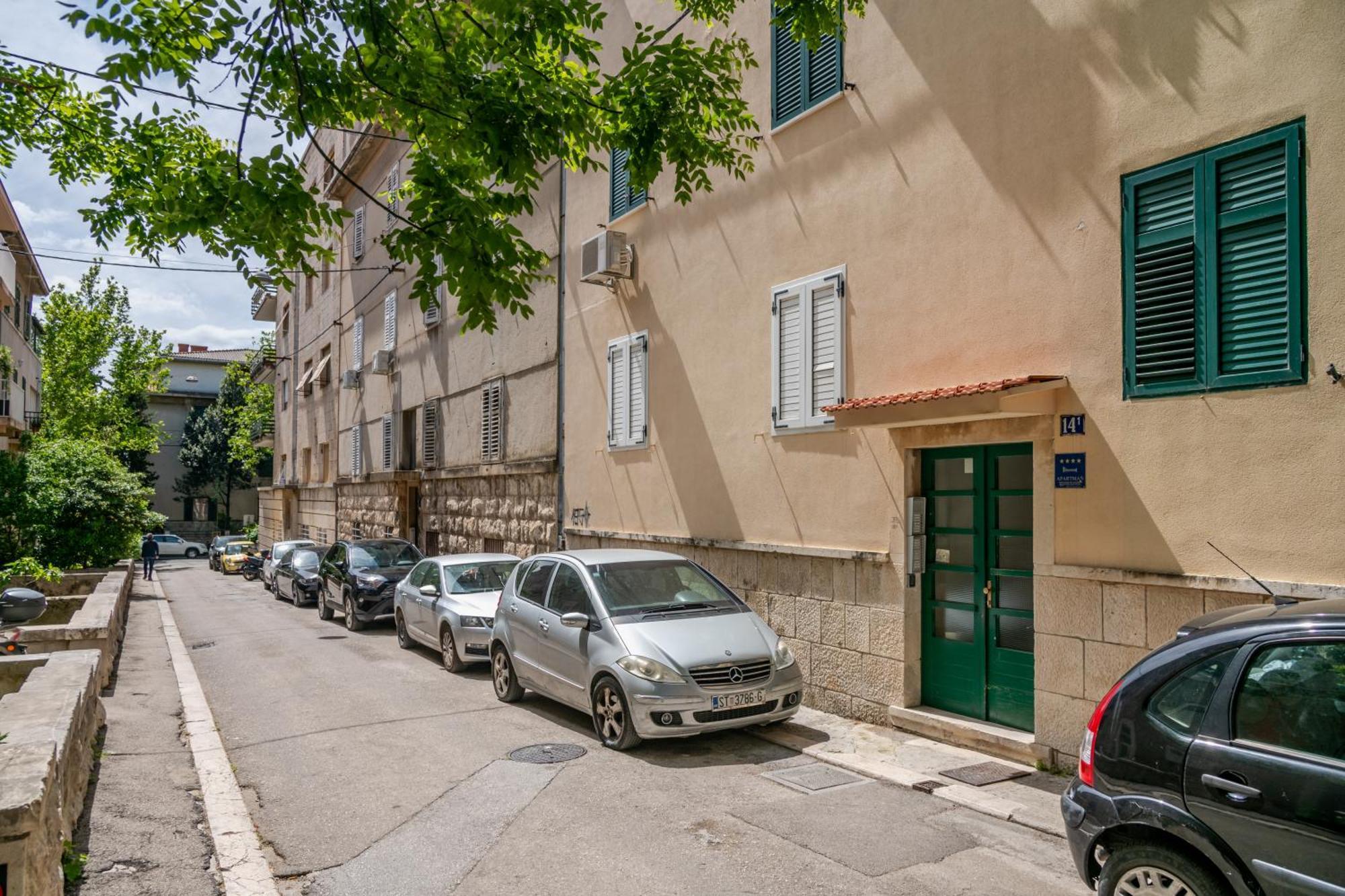 Luxury Rooms Kiara Split Exterior photo